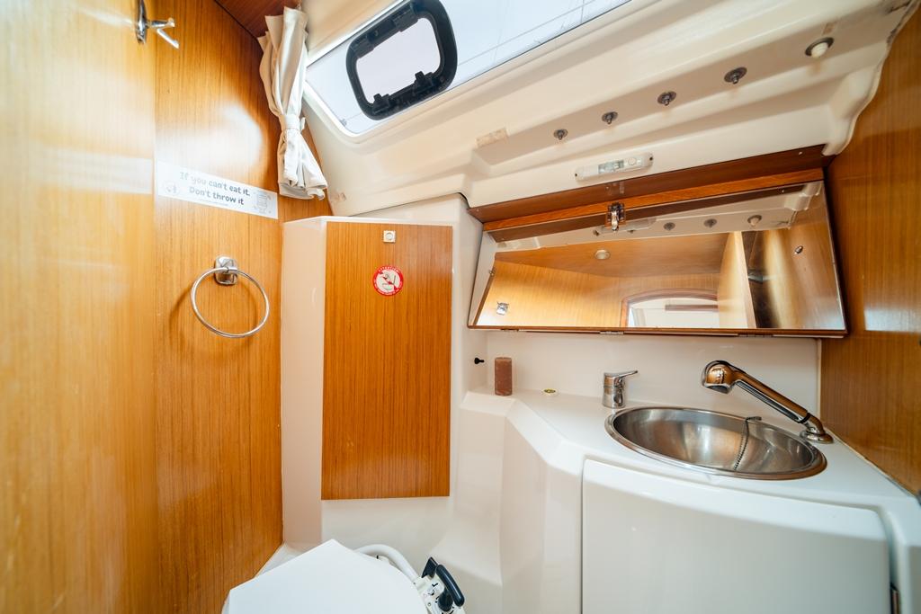 Sun Odyssey 36i, picture 10