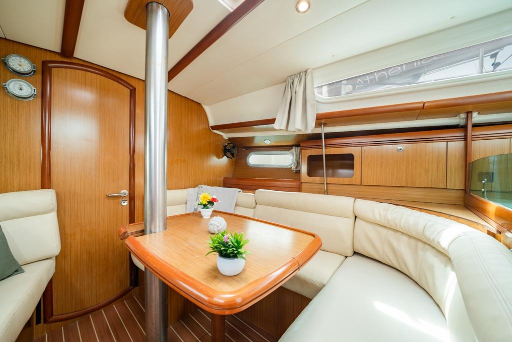 Sun Odyssey 36i, picture 6