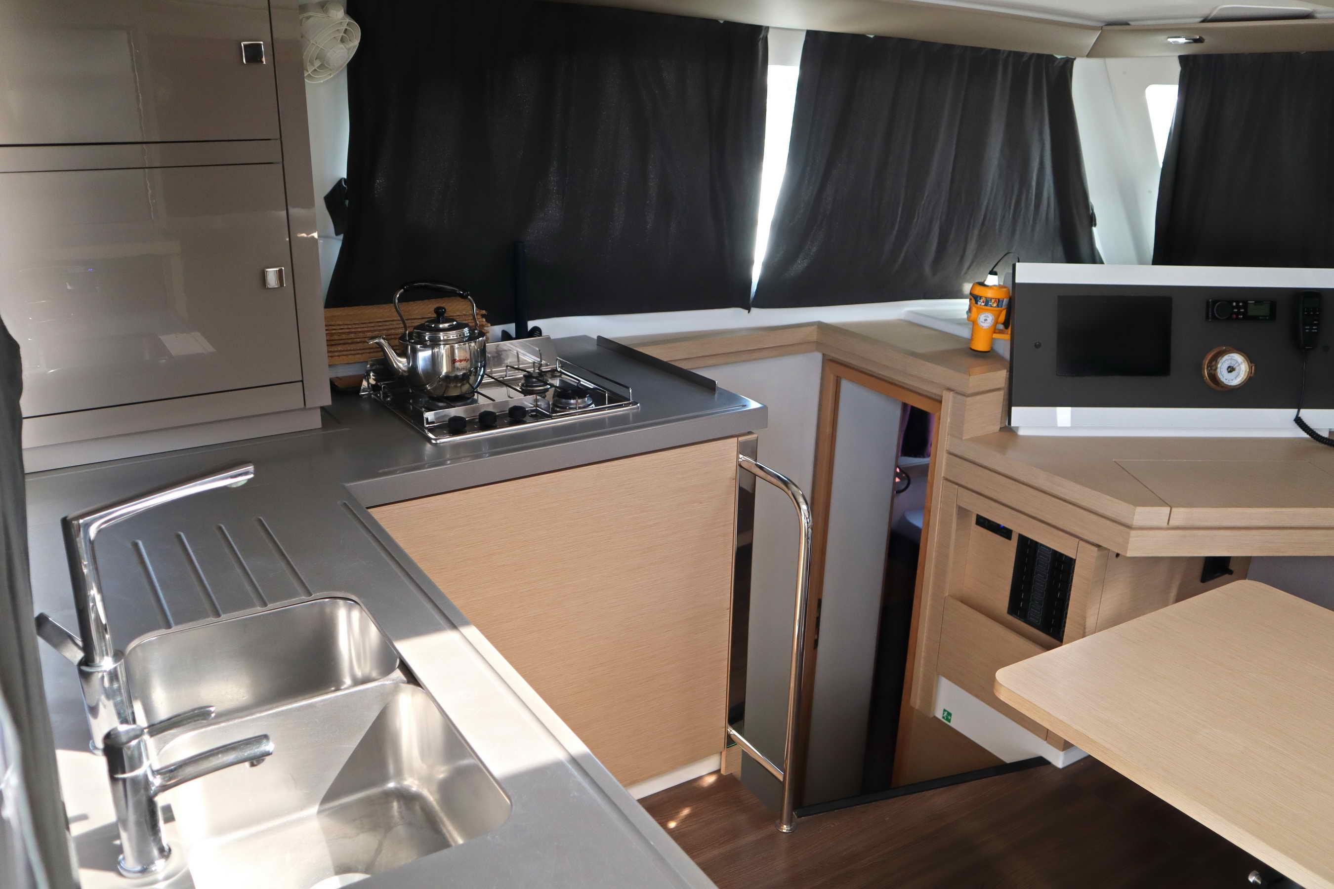 Fountaine Pajot Lucia 40 - 4 cab., picture 10