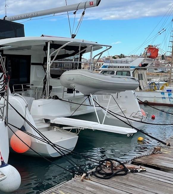 Lagoon 42 - 4 + 2 cab., picture 4