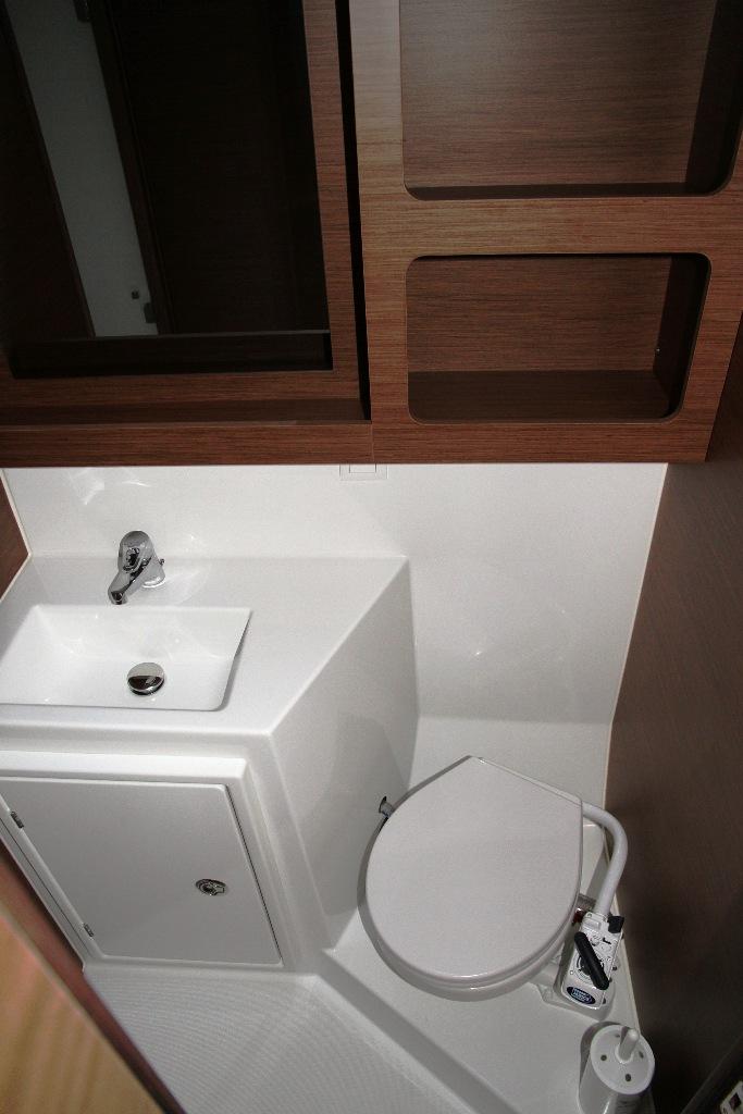 Lagoon 42 - 4 + 2 cab., picture 16