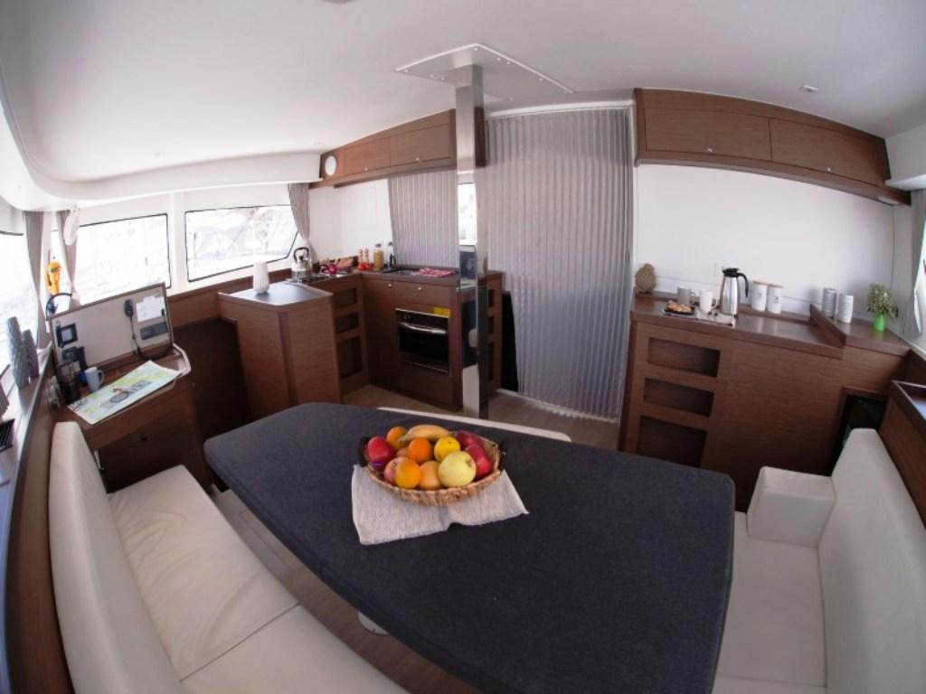 Lagoon 42 - 4 + 1 cab., picture 9