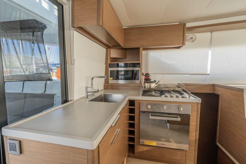 Lagoon 50 - 6 + 1 cab., picture 12