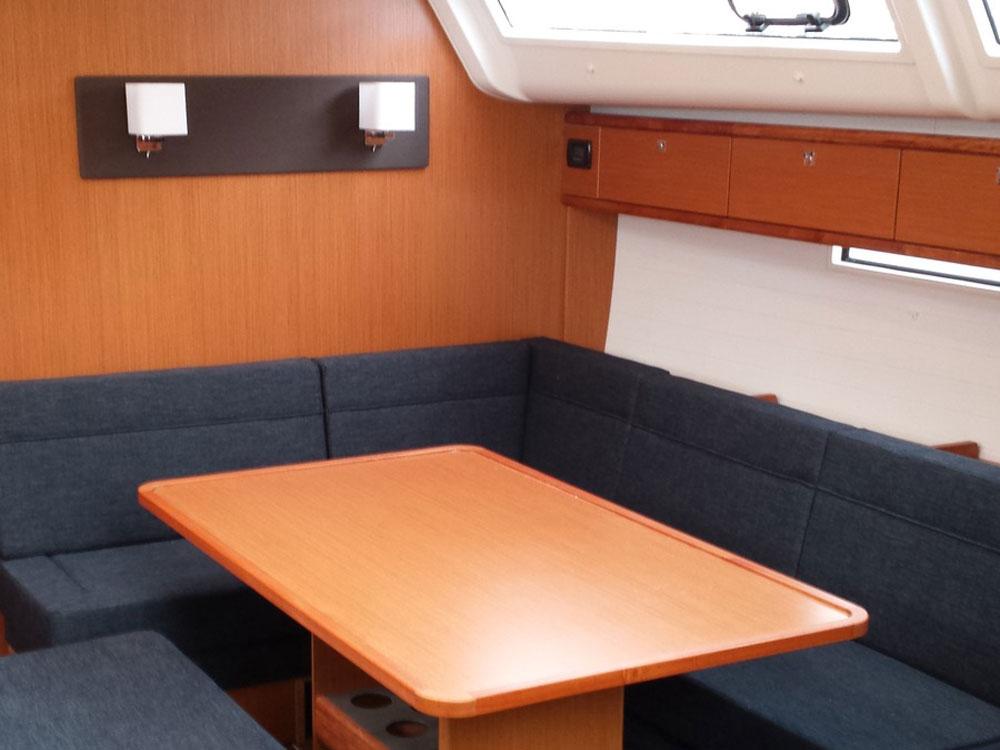Bavaria Cruiser 51, picture 6