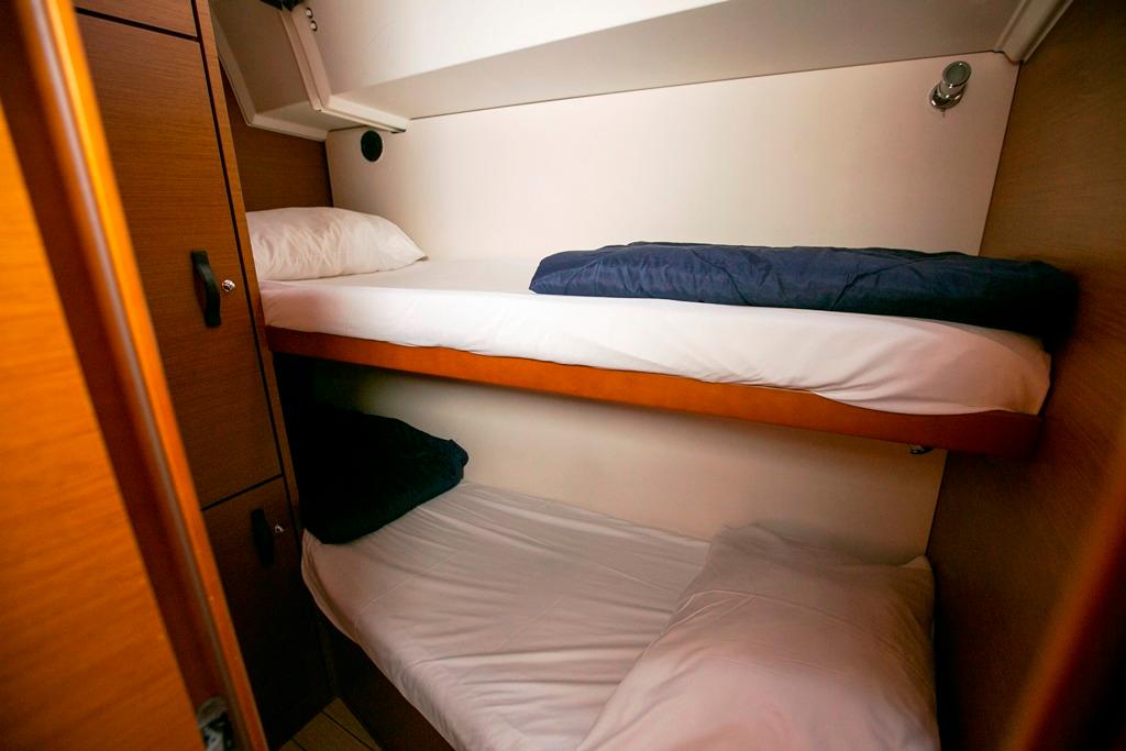 Jeanneau 54 - 5 + 1 cab.	, picture 15