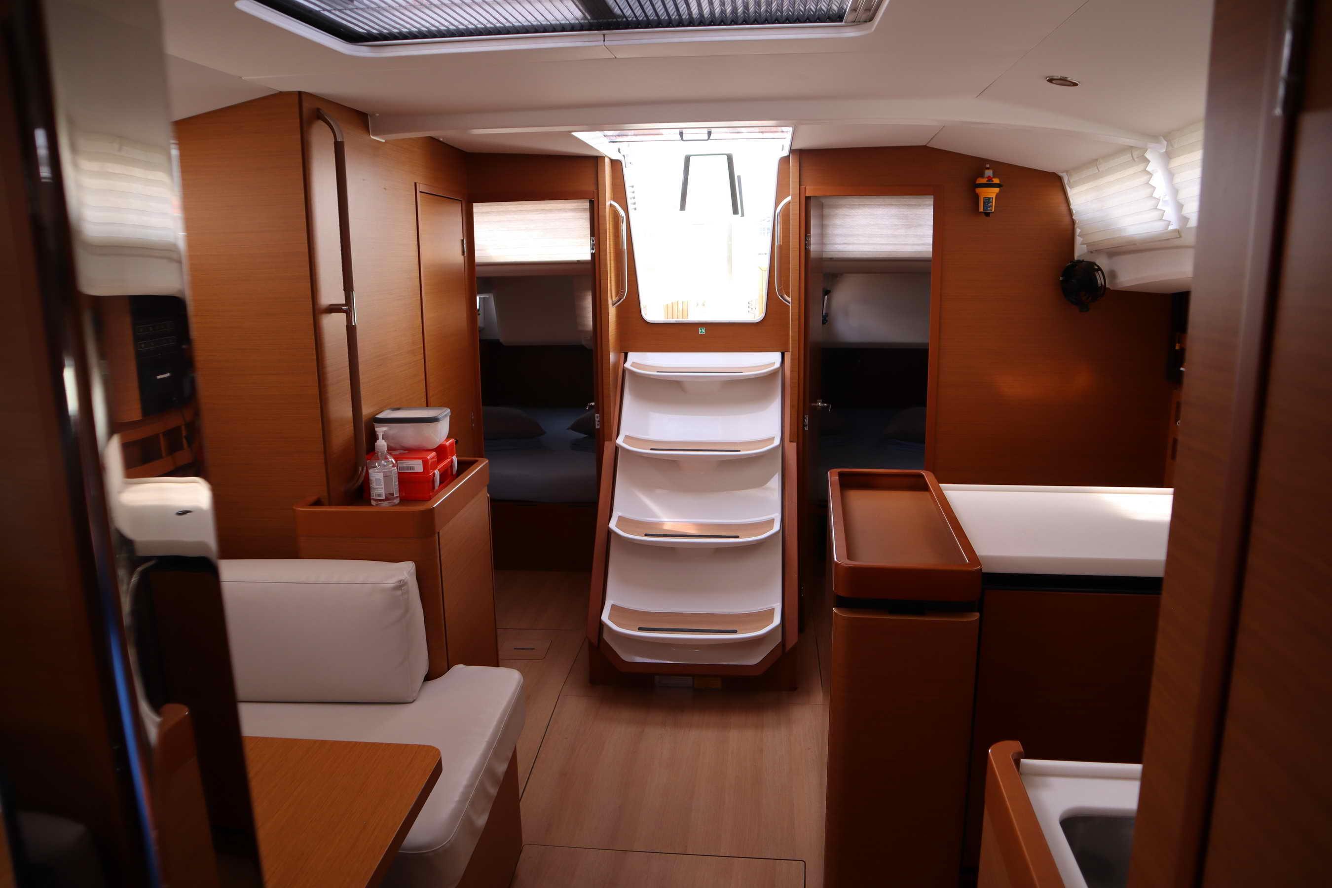 Sun Odyssey 440 - 4 cab., picture 16