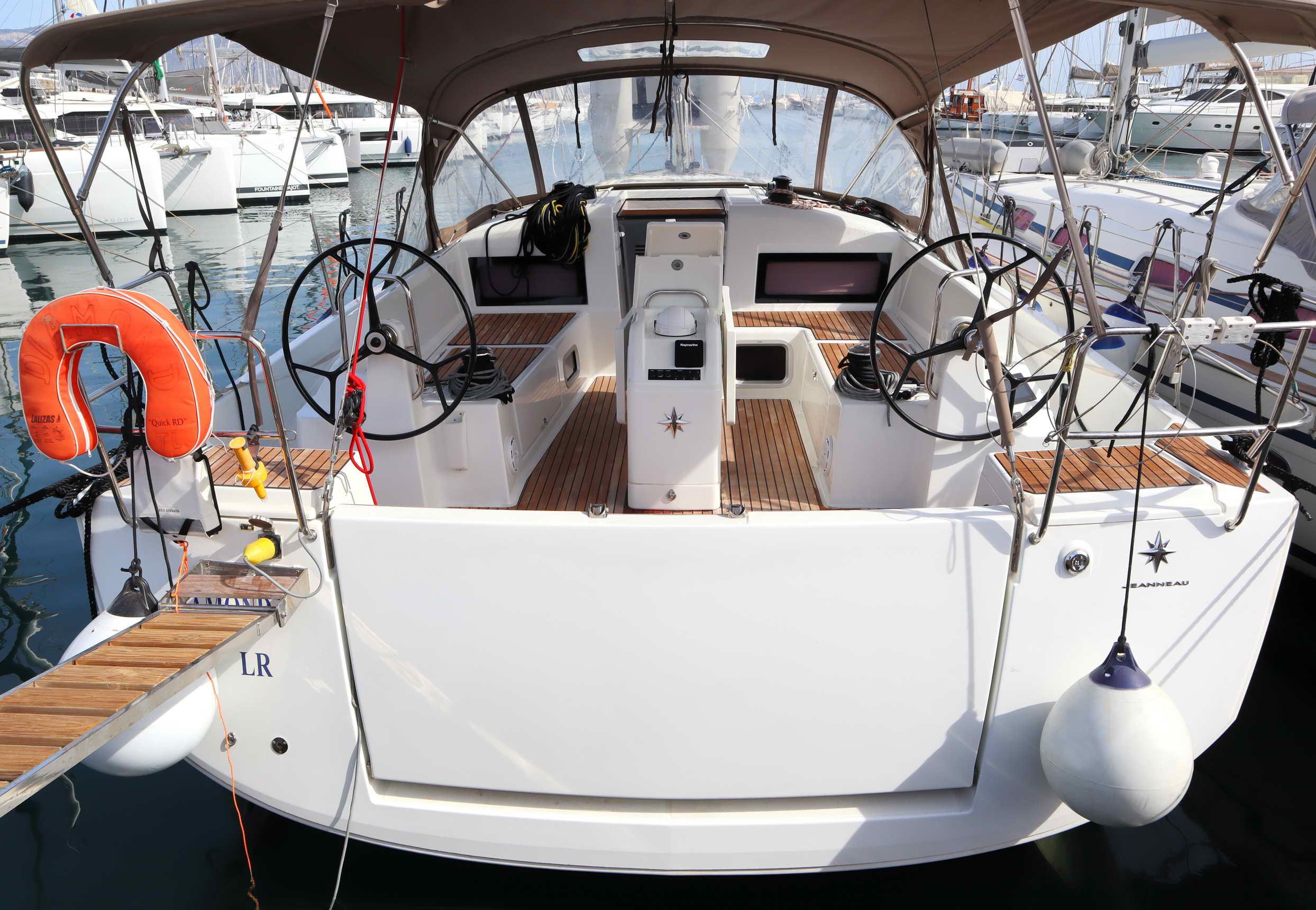 Sun Odyssey 440 - 4 cab., picture 1