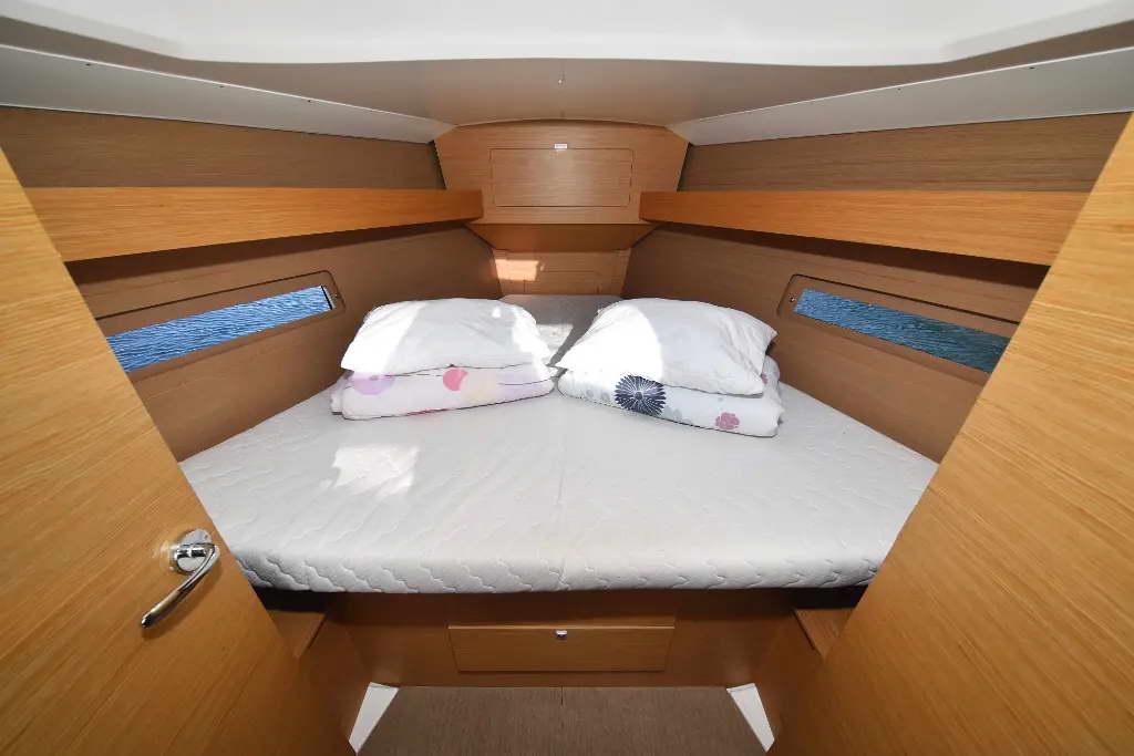 Dufour 382 GL, picture 19