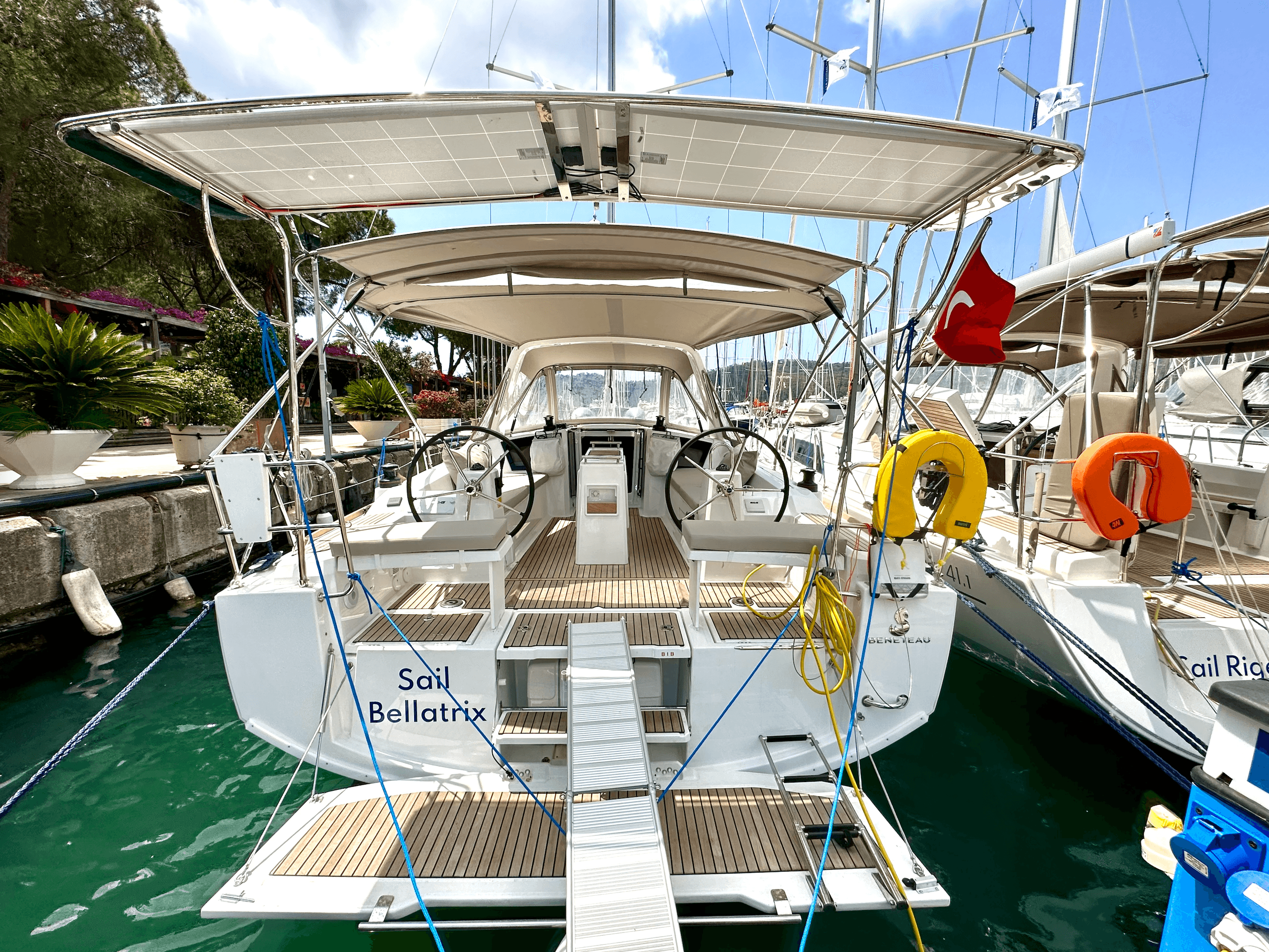 Oceanis 38.1, picture 3