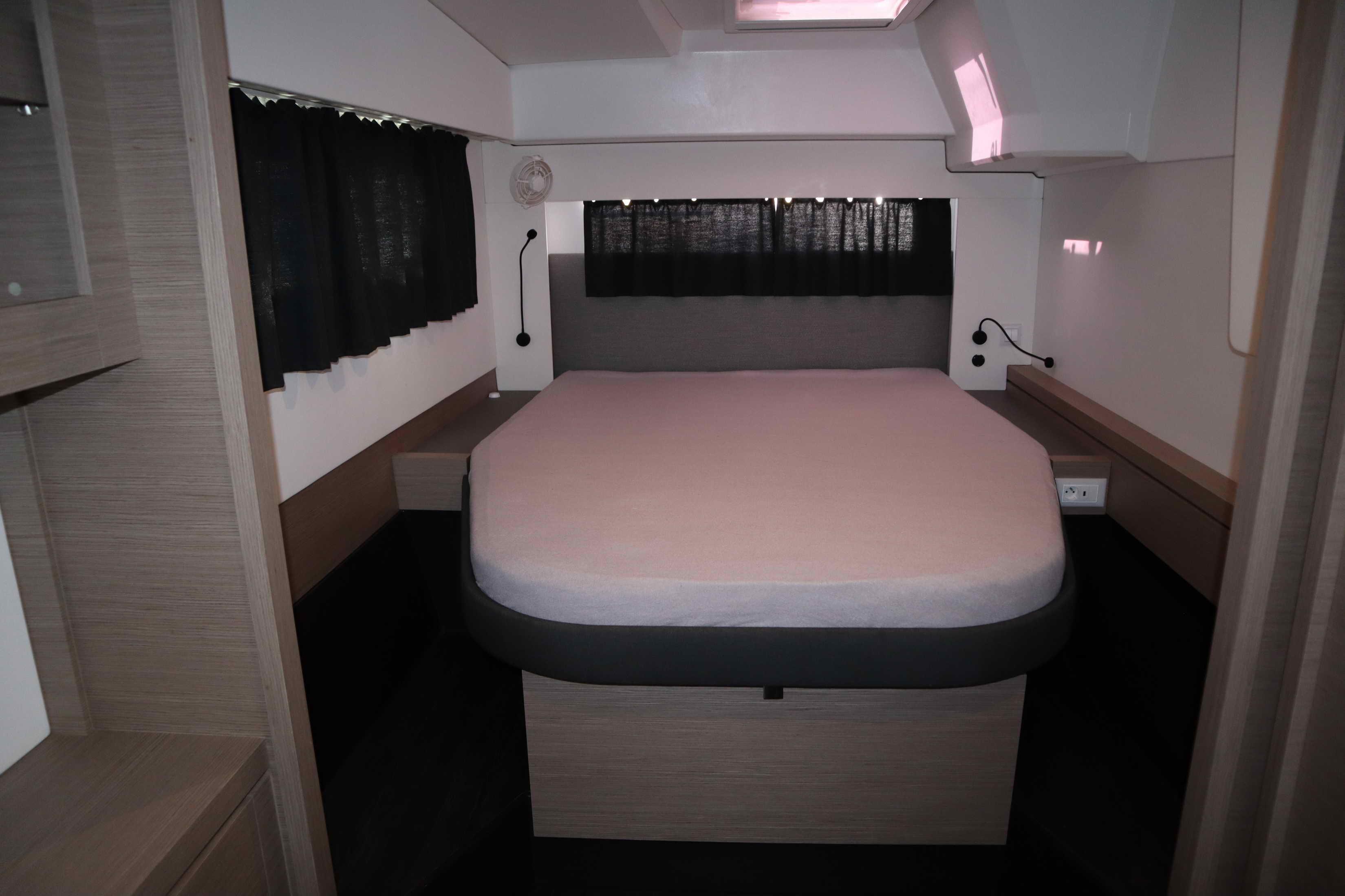 Fountaine Pajot Astrea 42 - 3 + 2 cab., picture 16