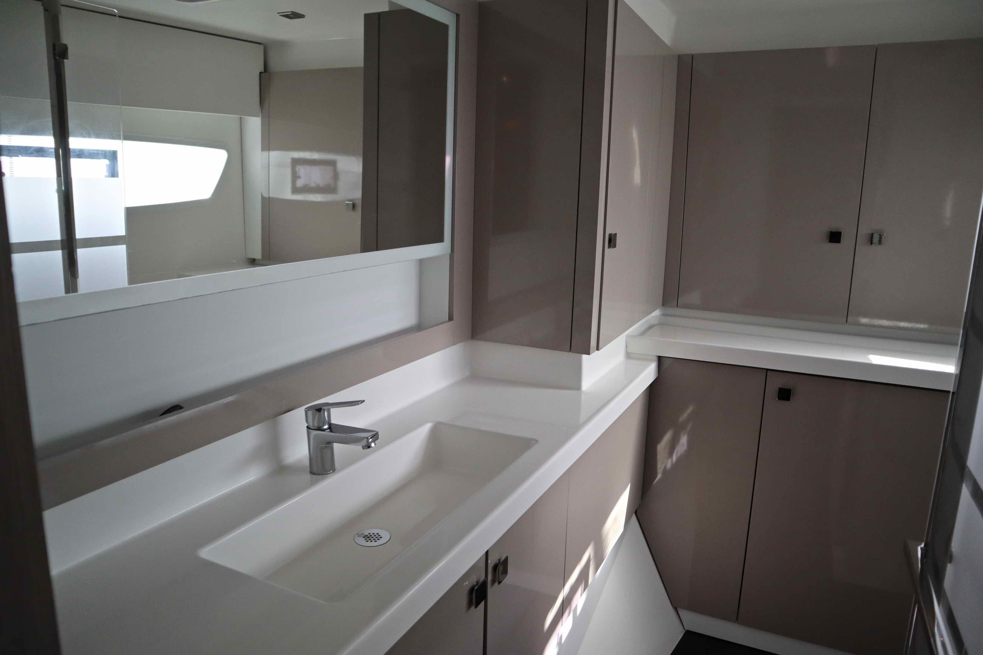 Fountaine Pajot Astrea 42 - 3 + 2 cab., picture 17