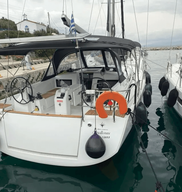 Sun Odyssey 440 - 4 cab., picture 4