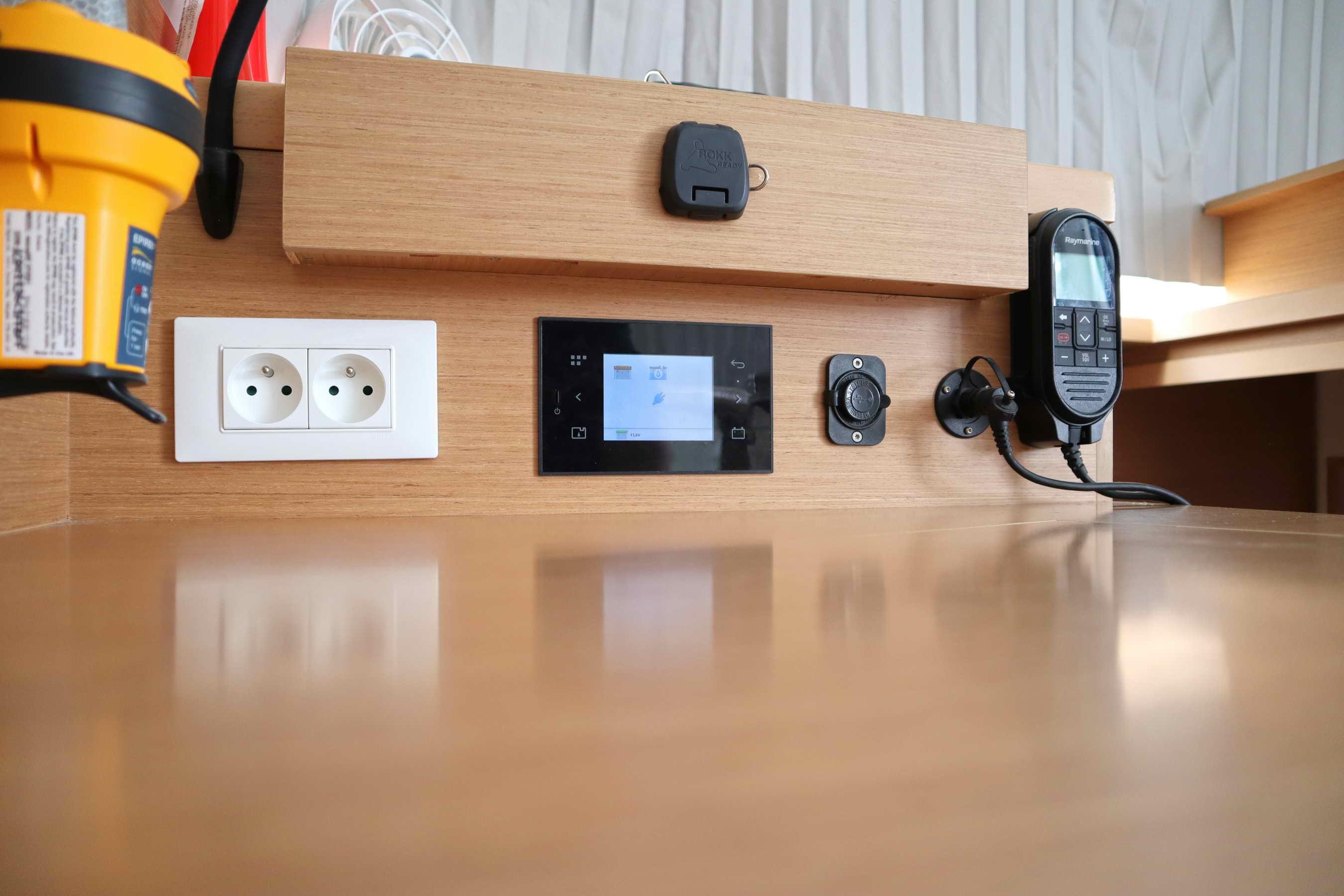 Excess 11 - 4 + 1 + 1 cab., picture 14