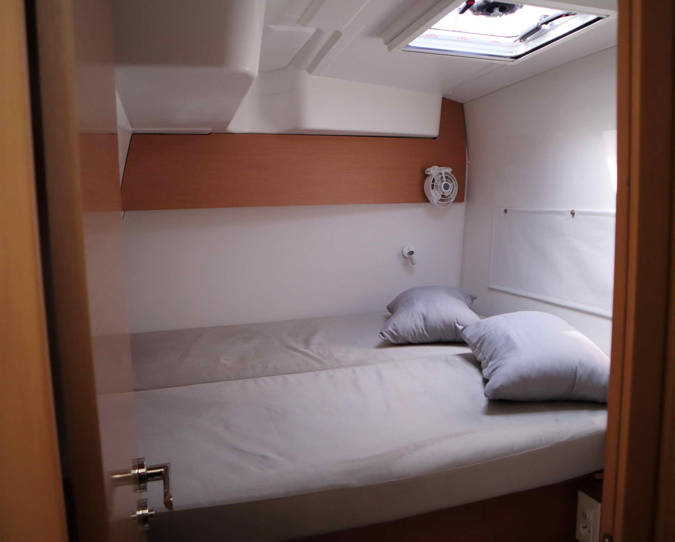 Excess 11 - 4 + 1 + 1 cab., picture 16