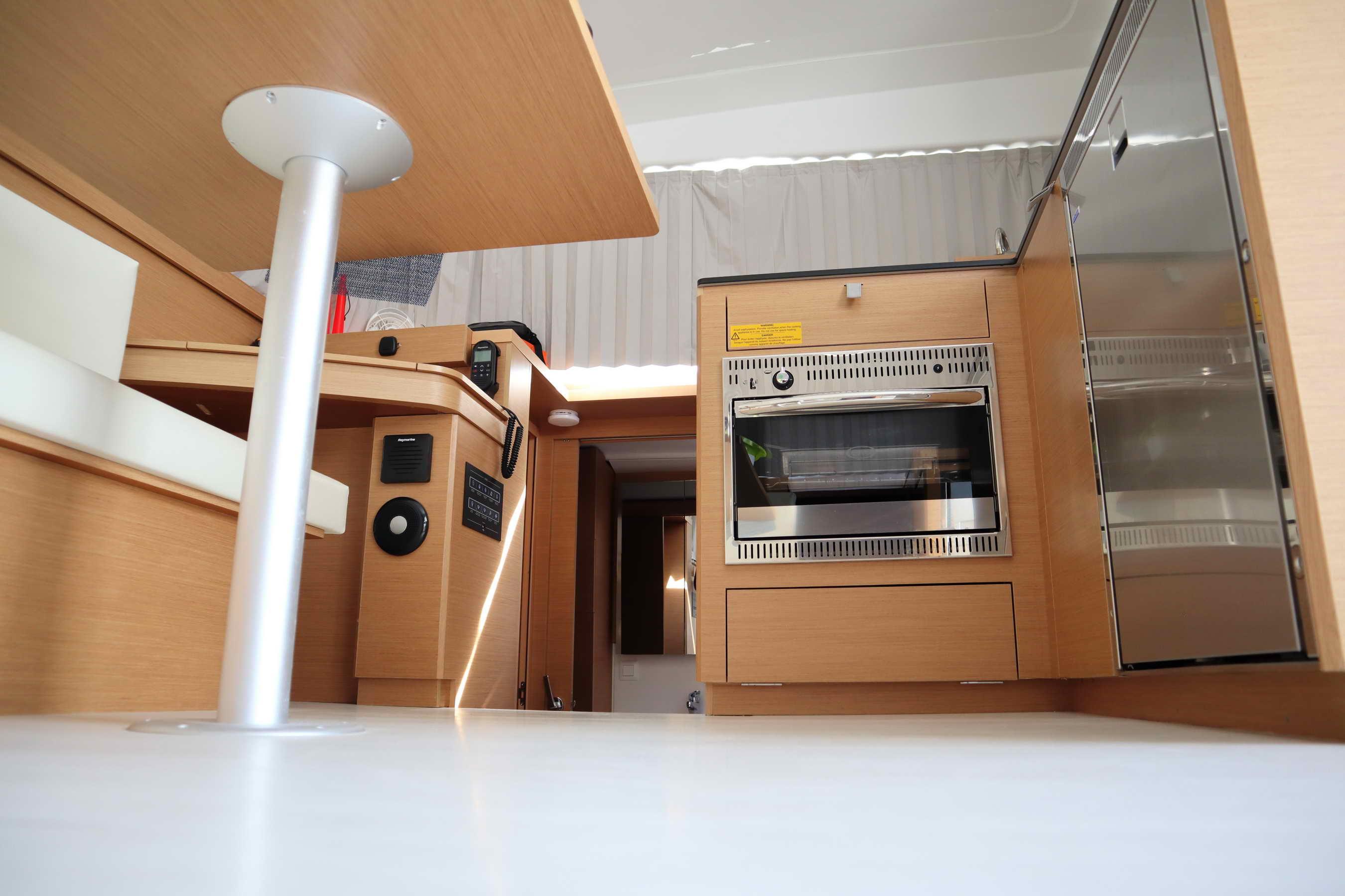 Excess 11 - 4 + 1 + 1 cab., picture 15