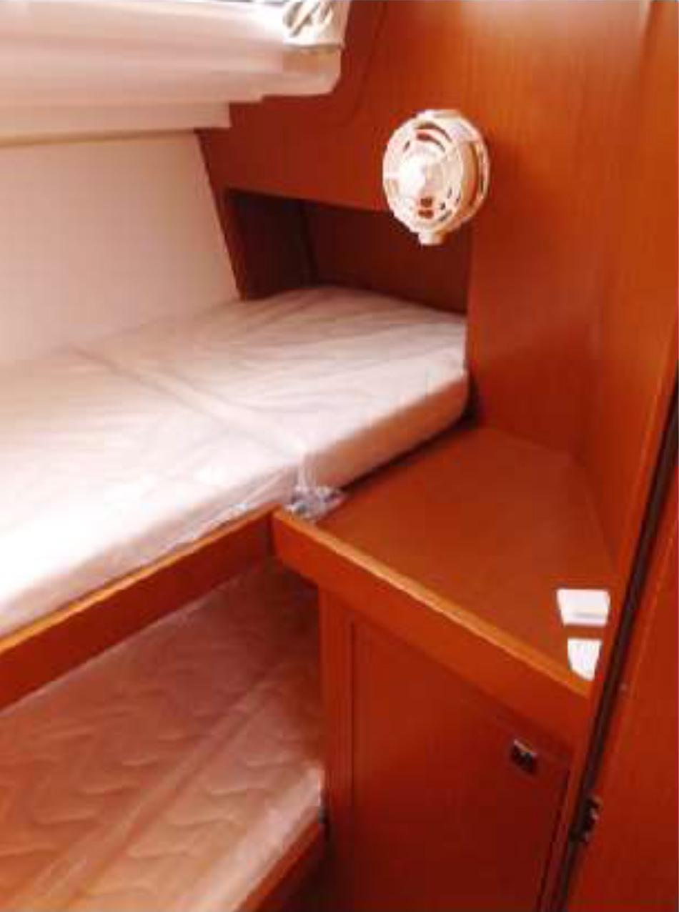 Oceanis 48 - 5 cab. - Wayward Prince , picture 21