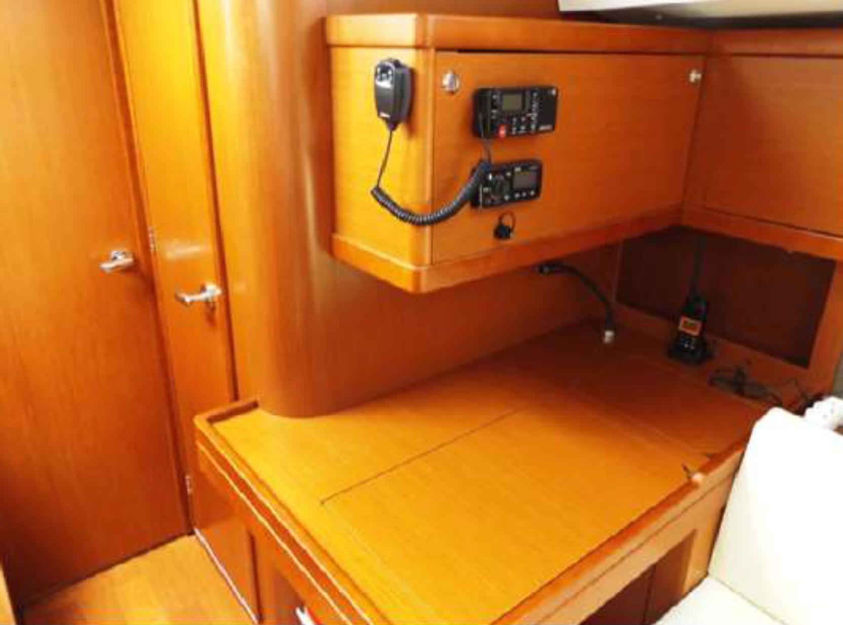 Oceanis 48 - 5 cab. - Wayward Prince , picture 15