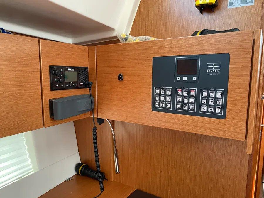 Bavaria C45 Holiday - 5 cab., picture 20