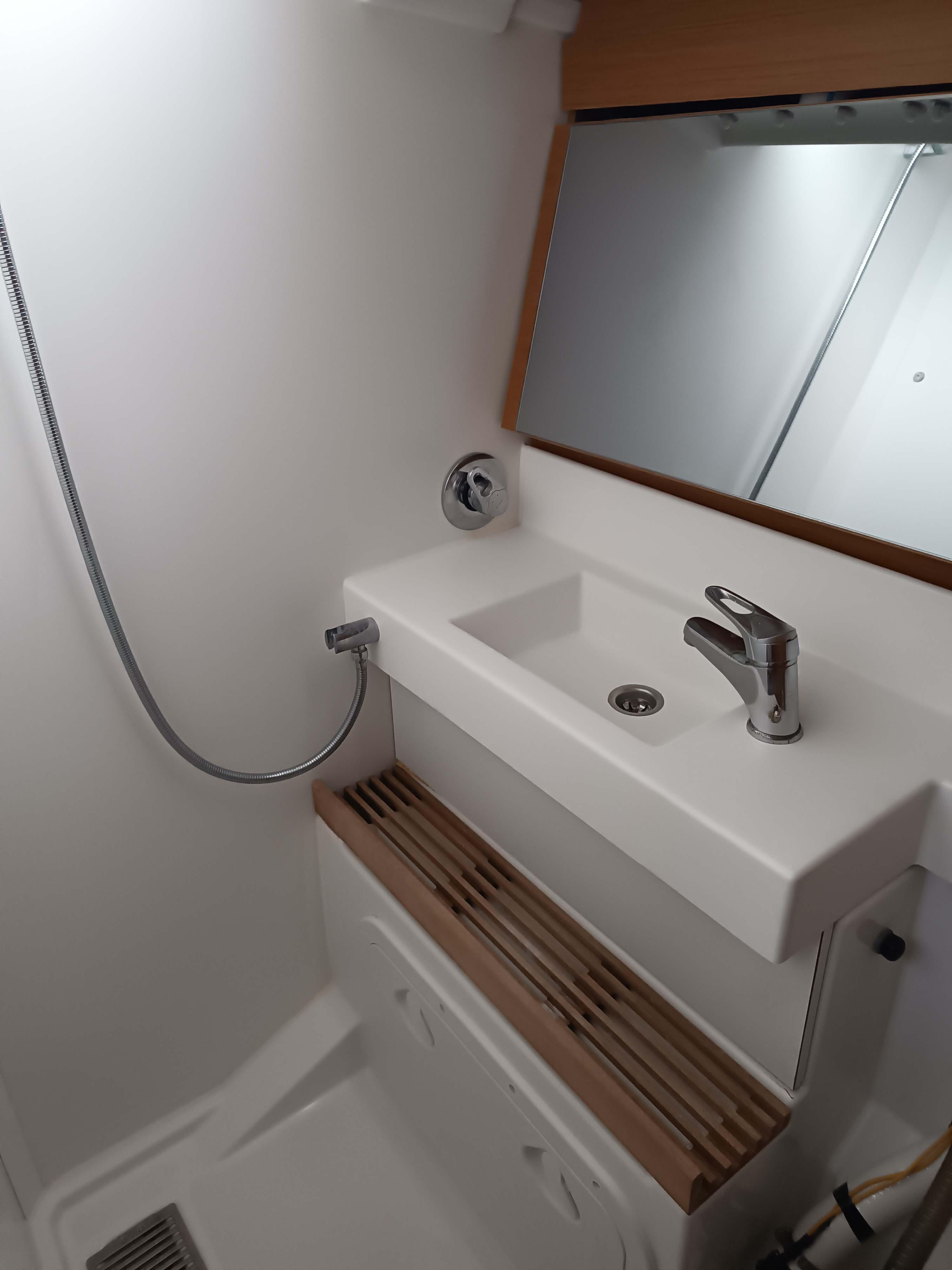 Sun Odyssey 440 - 4 cab., picture 18