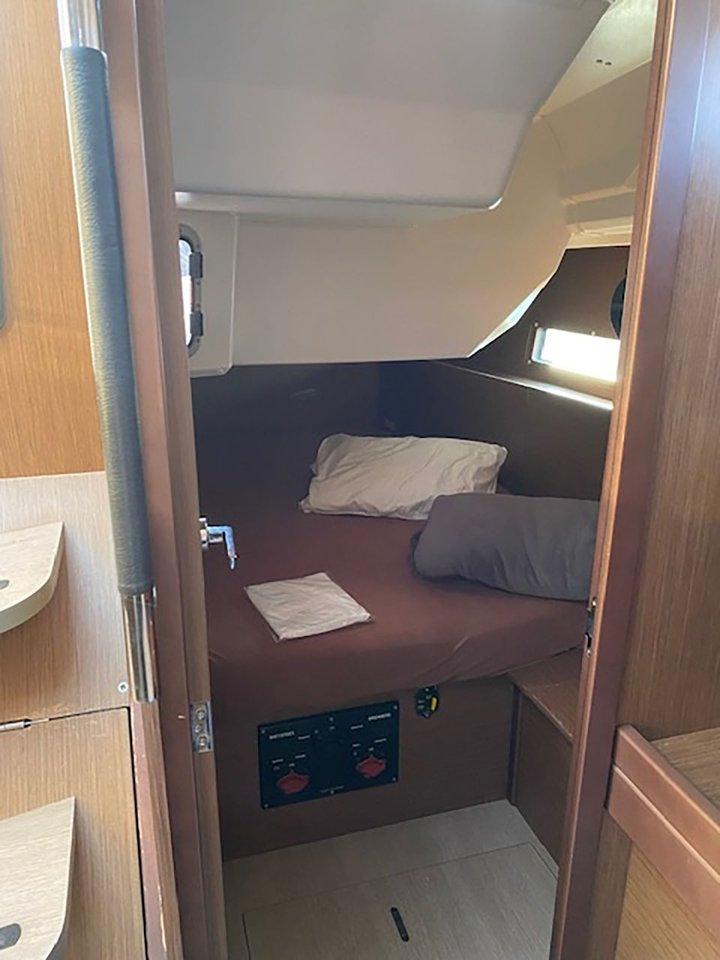 Oceanis 40.1, picture 10