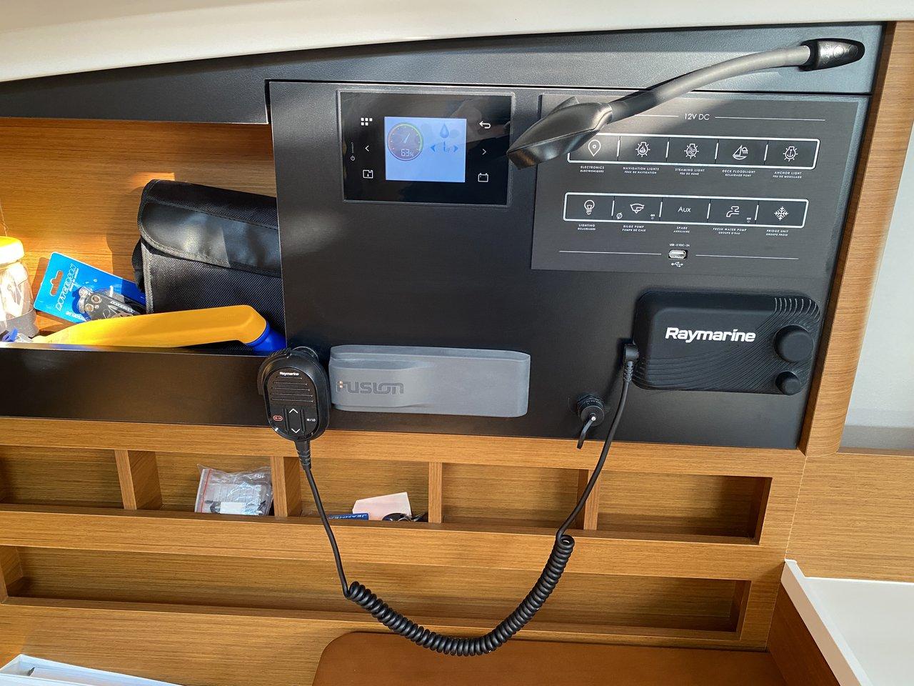 Sun Odyssey 410 - 3 cab., picture 10