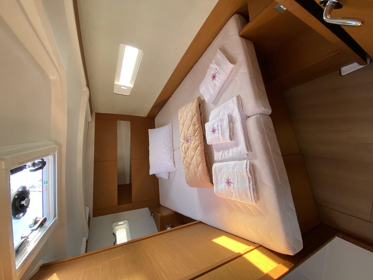 Sun Odyssey 410 - 3 cab., picture 15