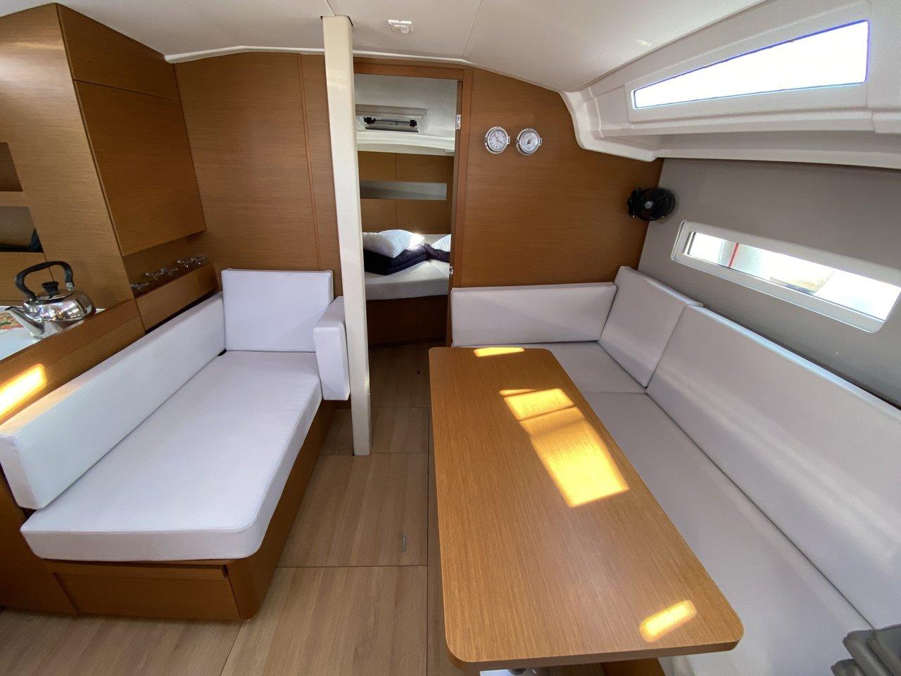 Sun Odyssey 410 - 3 cab., picture 8