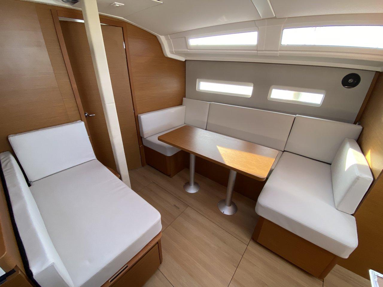 Sun Odyssey 410 - 3 cab., picture 9