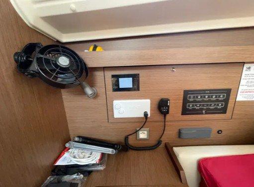 Oceanis 40.1, picture 10