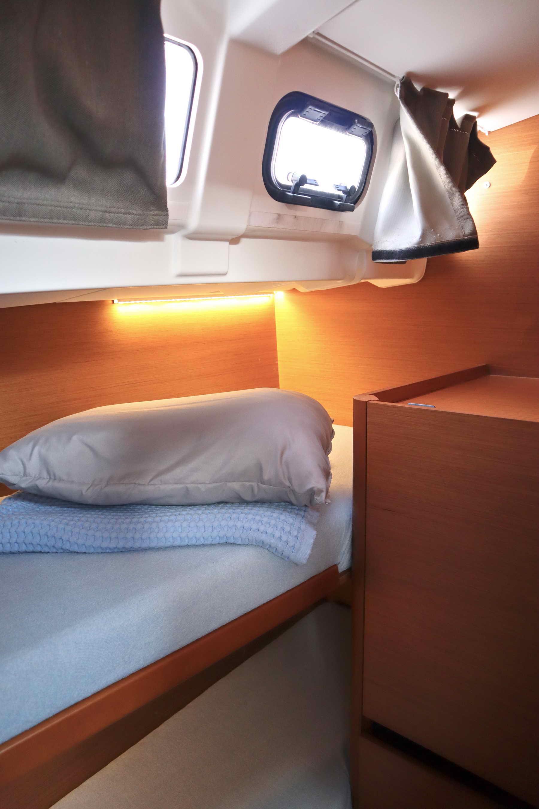 Sun Odyssey 490 - 5 + 1 cab., picture 11