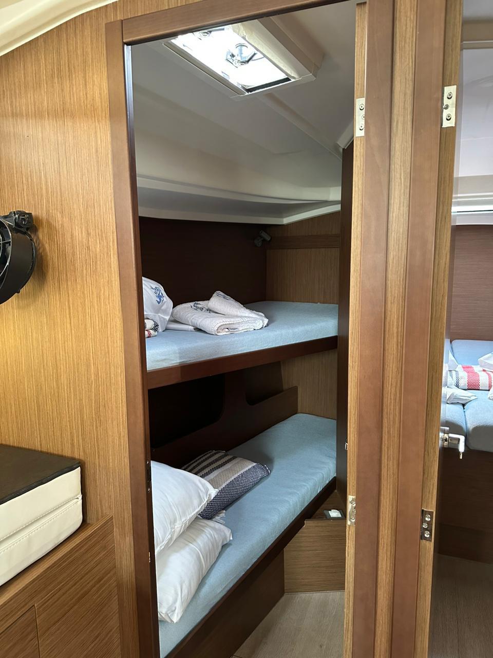 Oceanis 40.1, picture 19