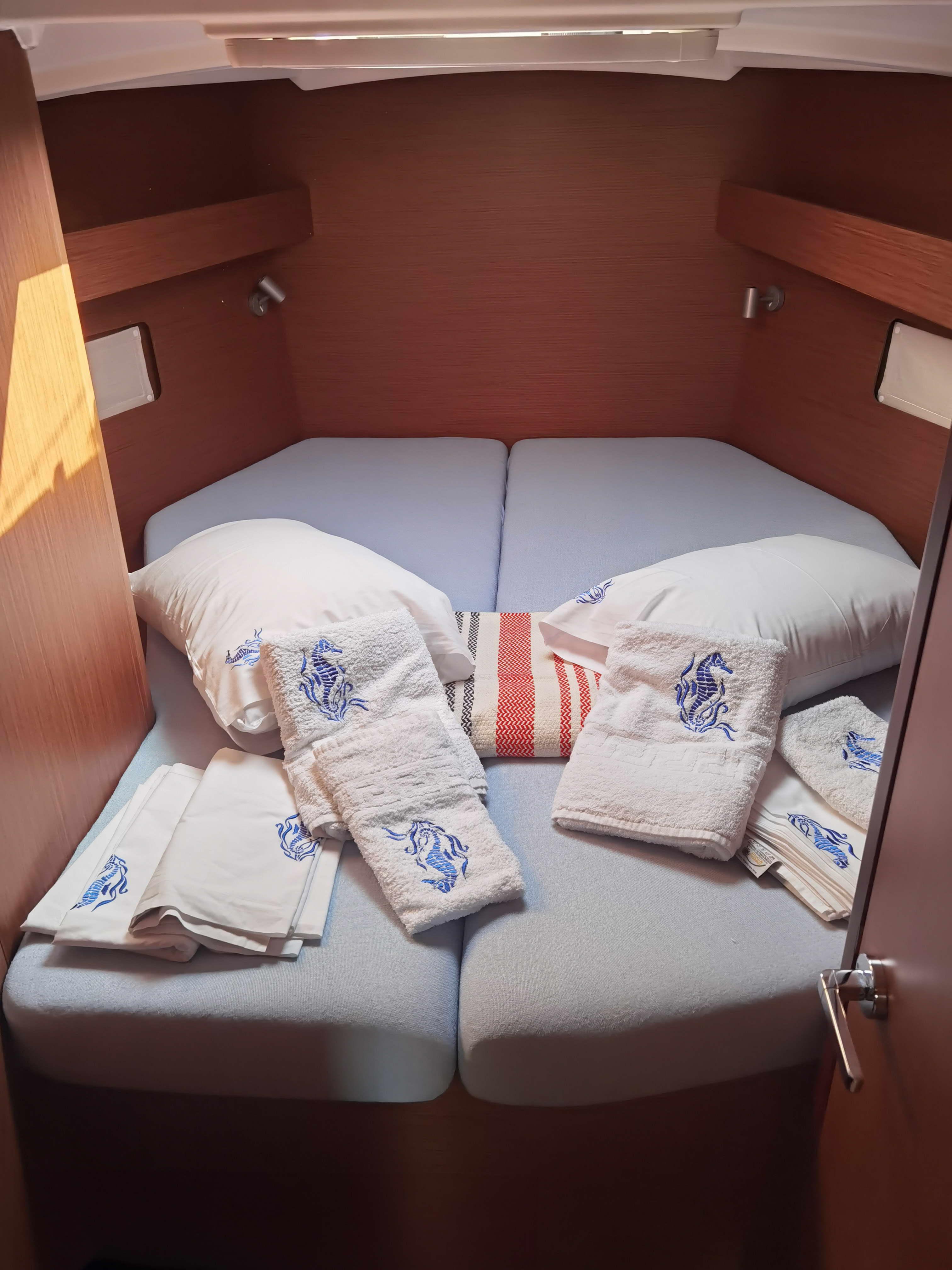 Oceanis 40.1, picture 15