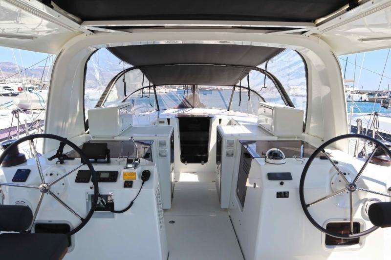 Sun Loft 47 - 6 + 1 cab., picture 10