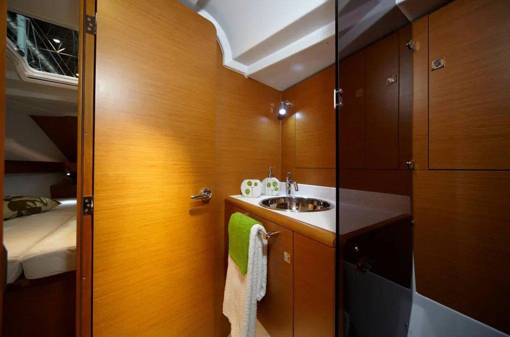 Sun Odyssey 449, picture 14