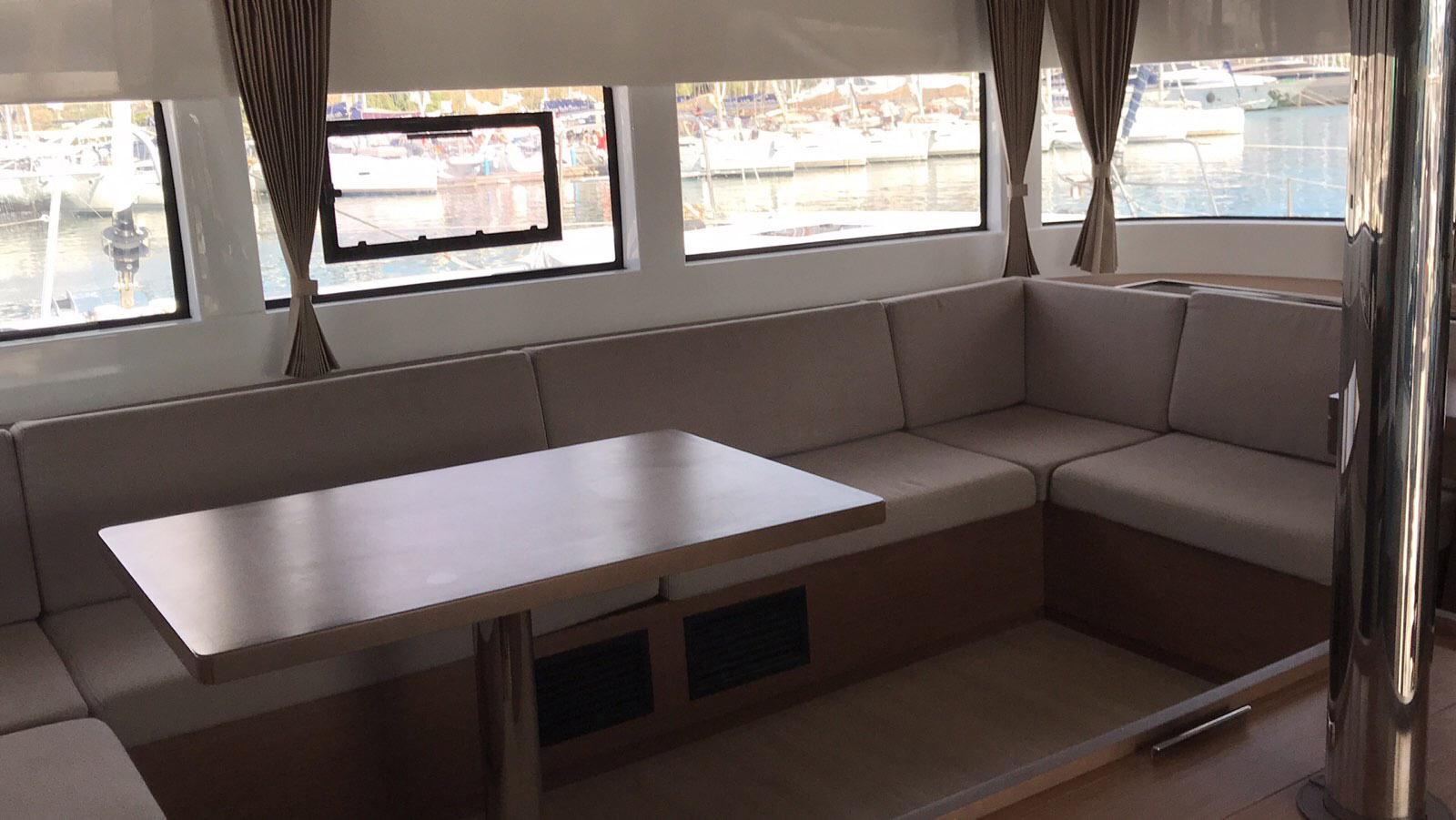 Lagoon 50, picture 11