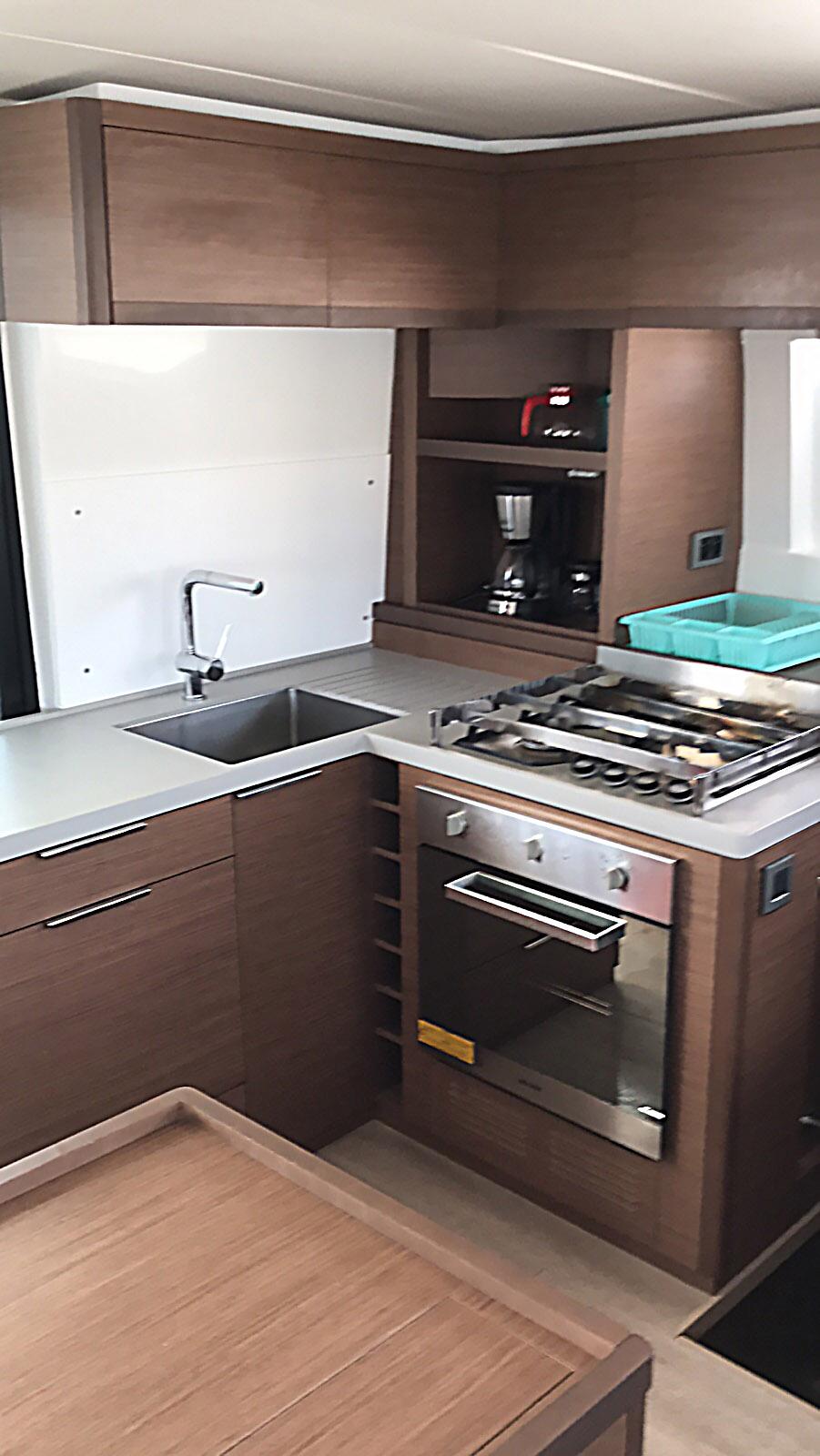 Lagoon 50, picture 13