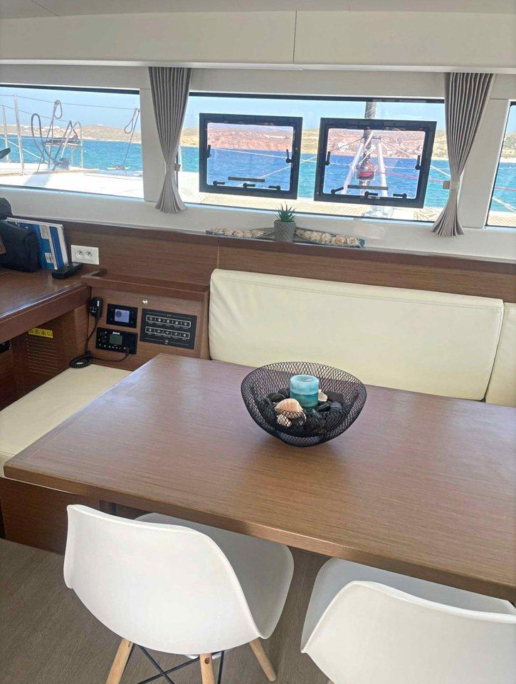 Lagoon 40 - 4 + 2 cab, picture 7