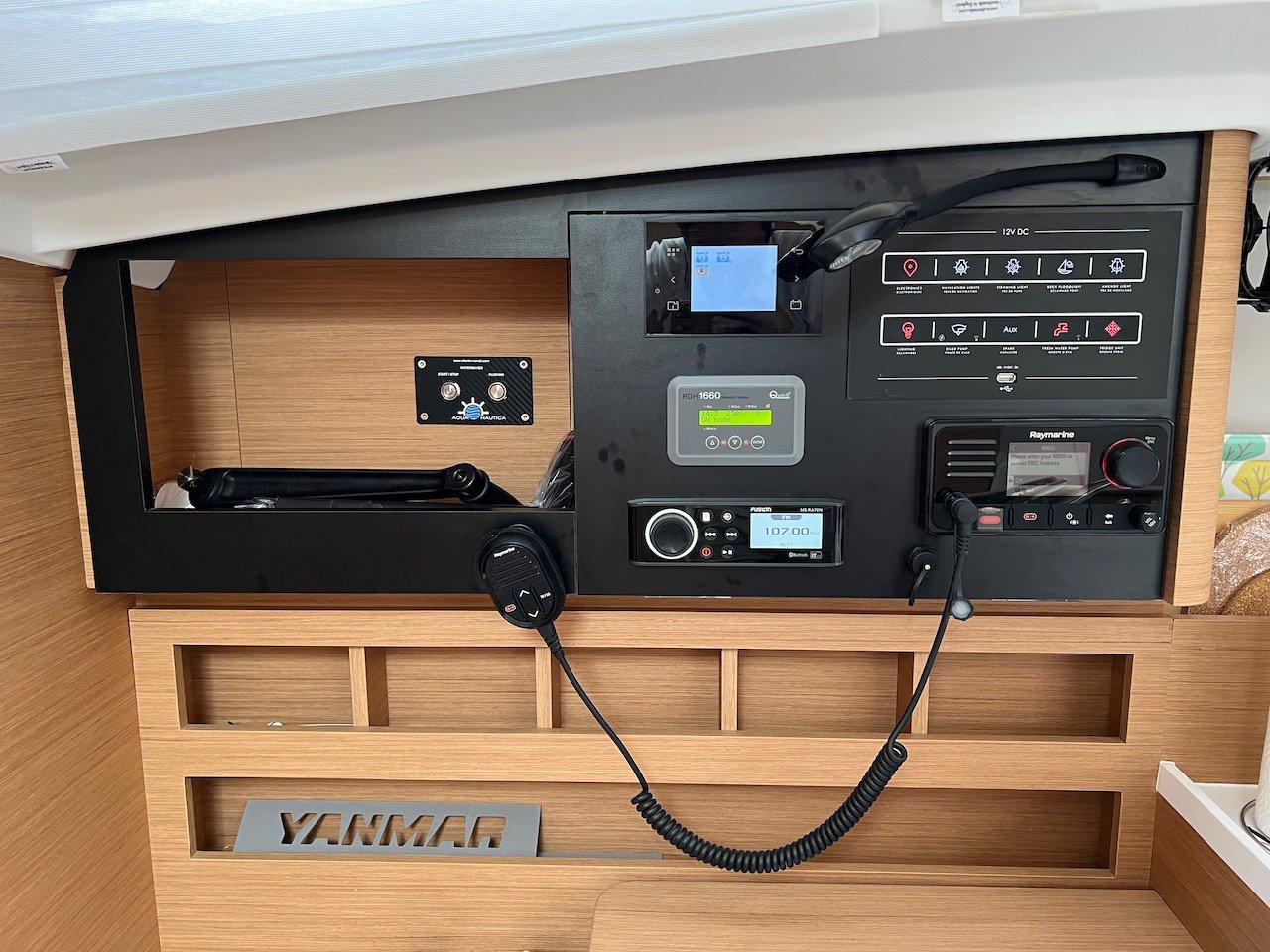 Sun Odyssey 410 - 3 cab., picture 8