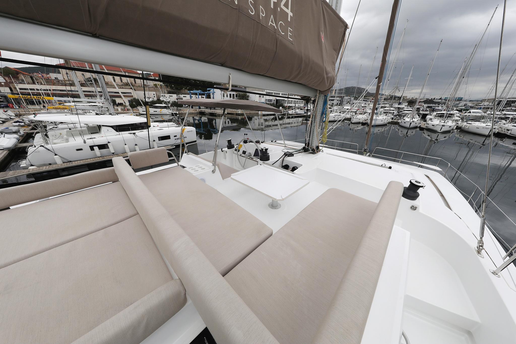 Bali 4.4 - 3 + 1 cab., picture 11