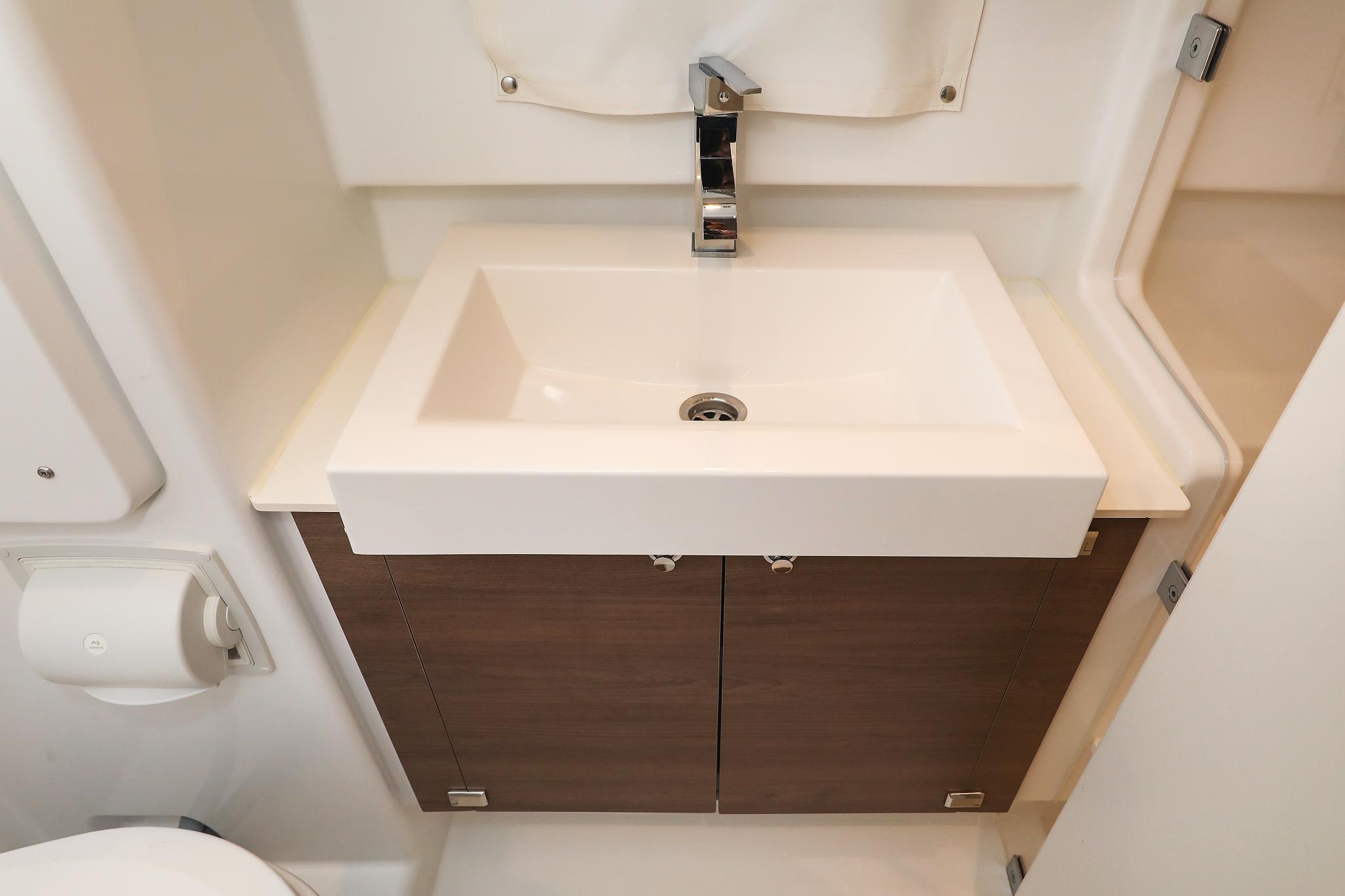 Bali 4.3 MY - 3 cab. - Adventure, picture 36