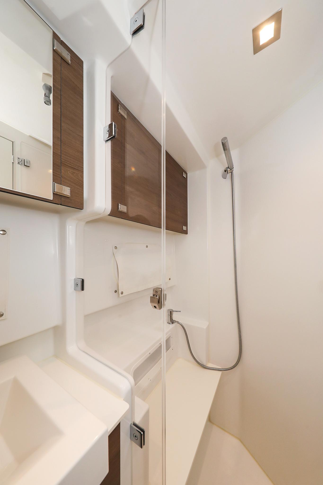 Bali 4.3 MY - 3 cab. - Adventure, picture 37