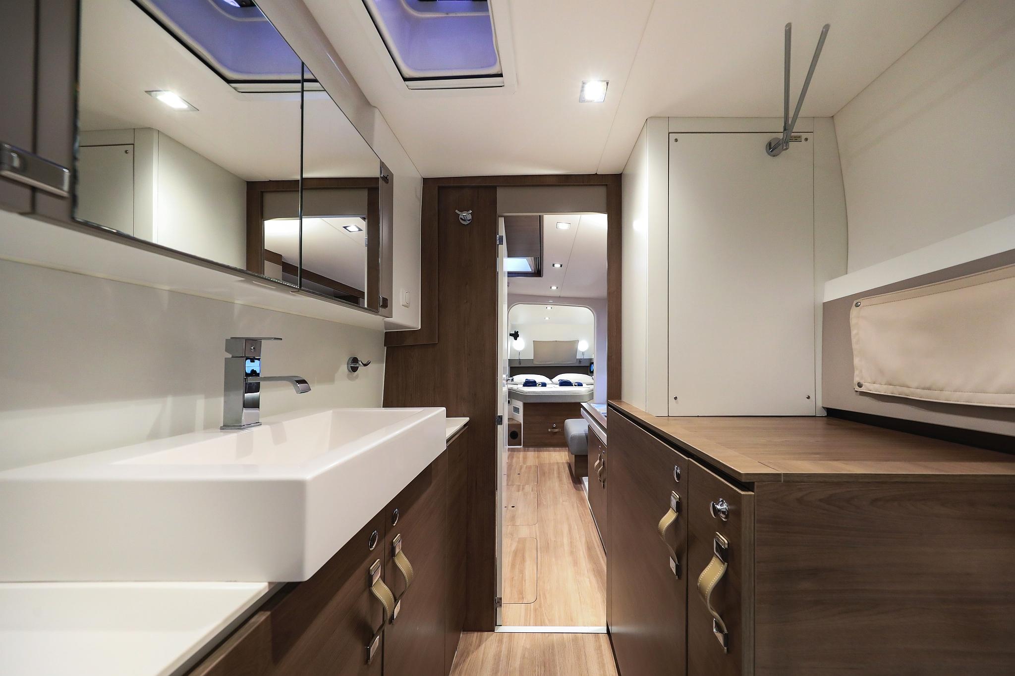 Bali 4.3 MY - 3 cab. - Adventure, picture 43