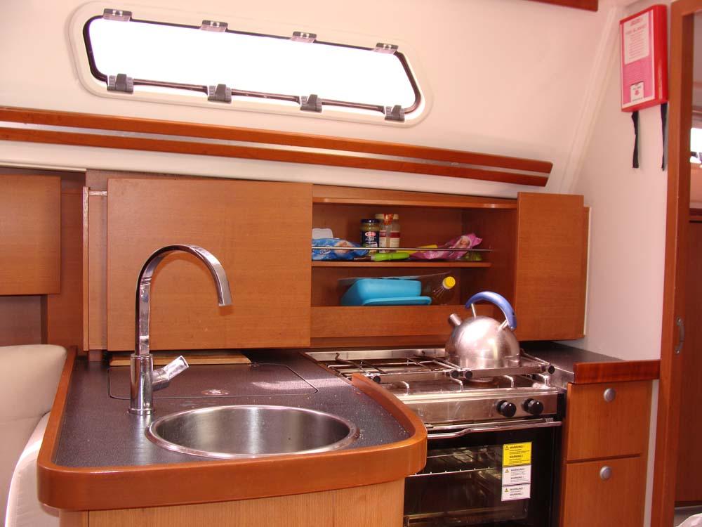 Hanse 325, picture 12