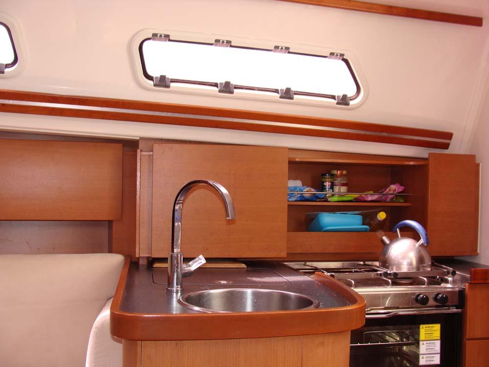 Hanse 325, picture 13