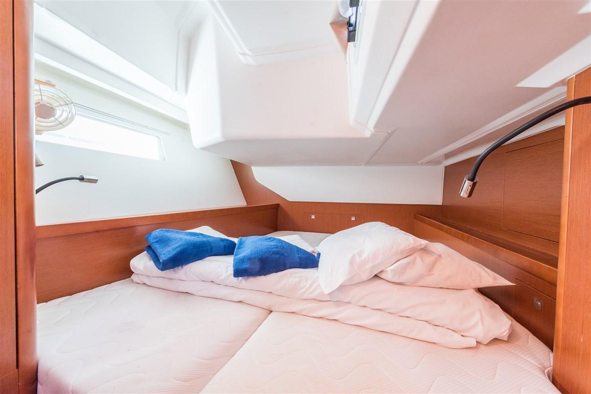 Oceanis 45 - 4 cab., picture 10