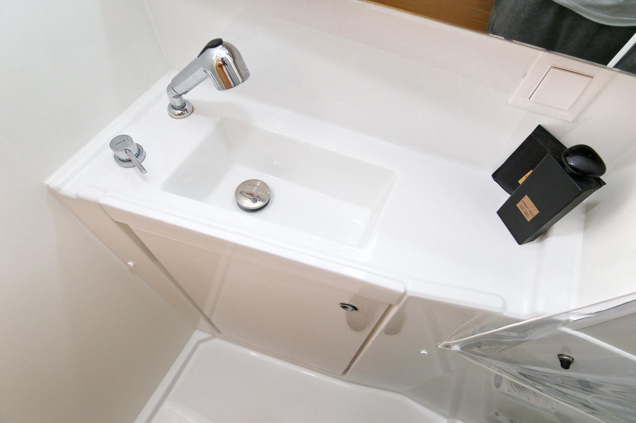 Lagoon 39 - 4 + 2 cab., picture 25