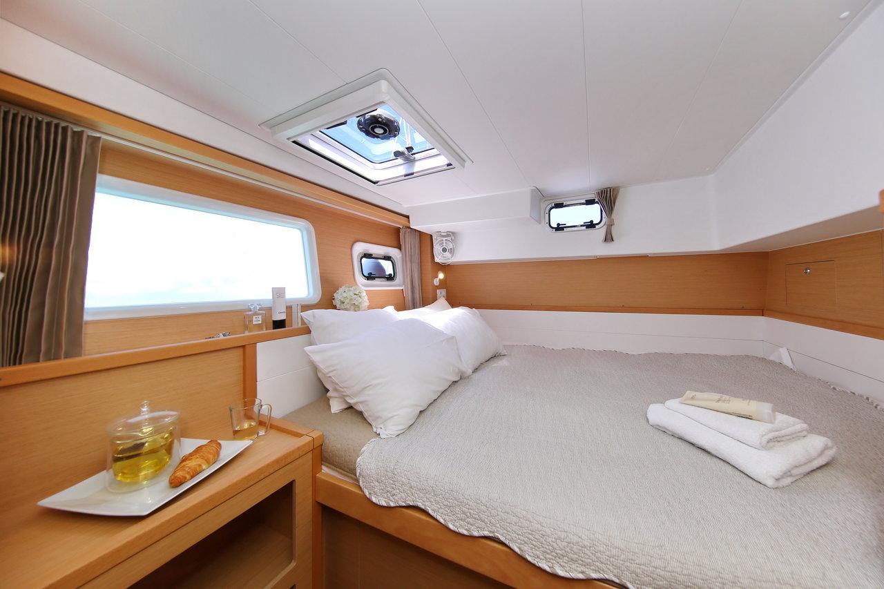 Lagoon 39 - 4 + 2 cab., picture 21