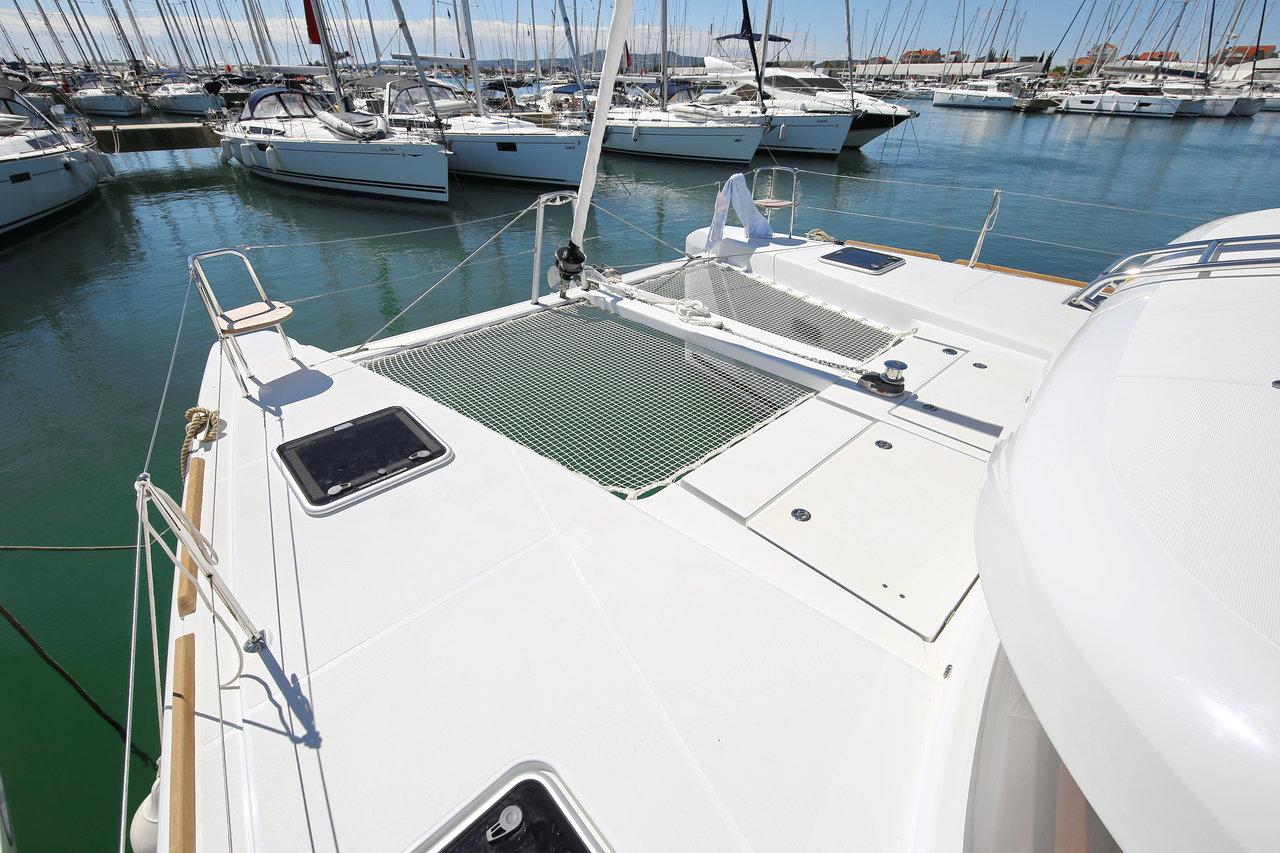 Lagoon 39 - 4 + 2 cab., picture 6