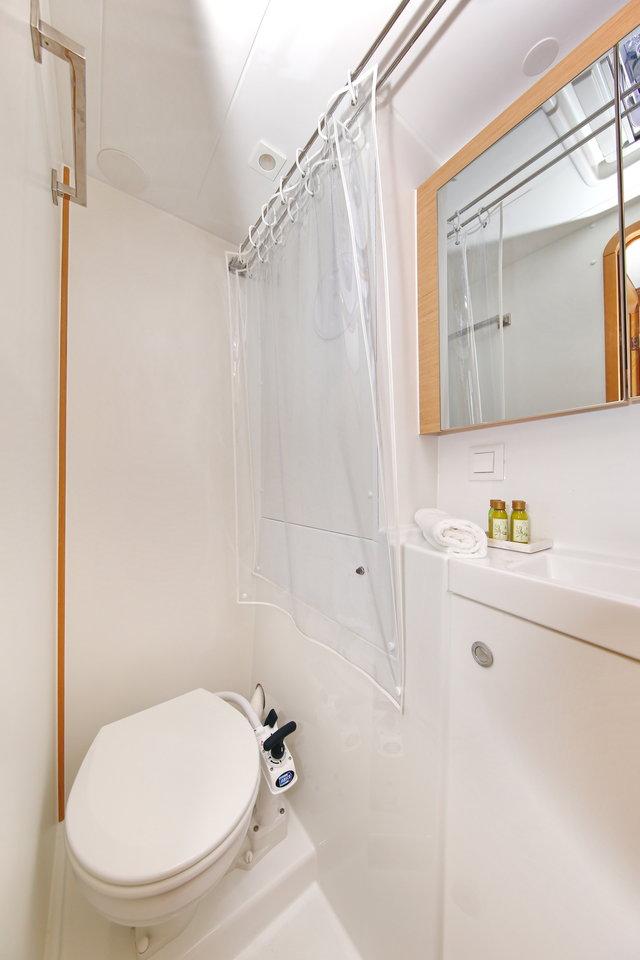 Lagoon 39 - 4 + 2 cab., picture 26