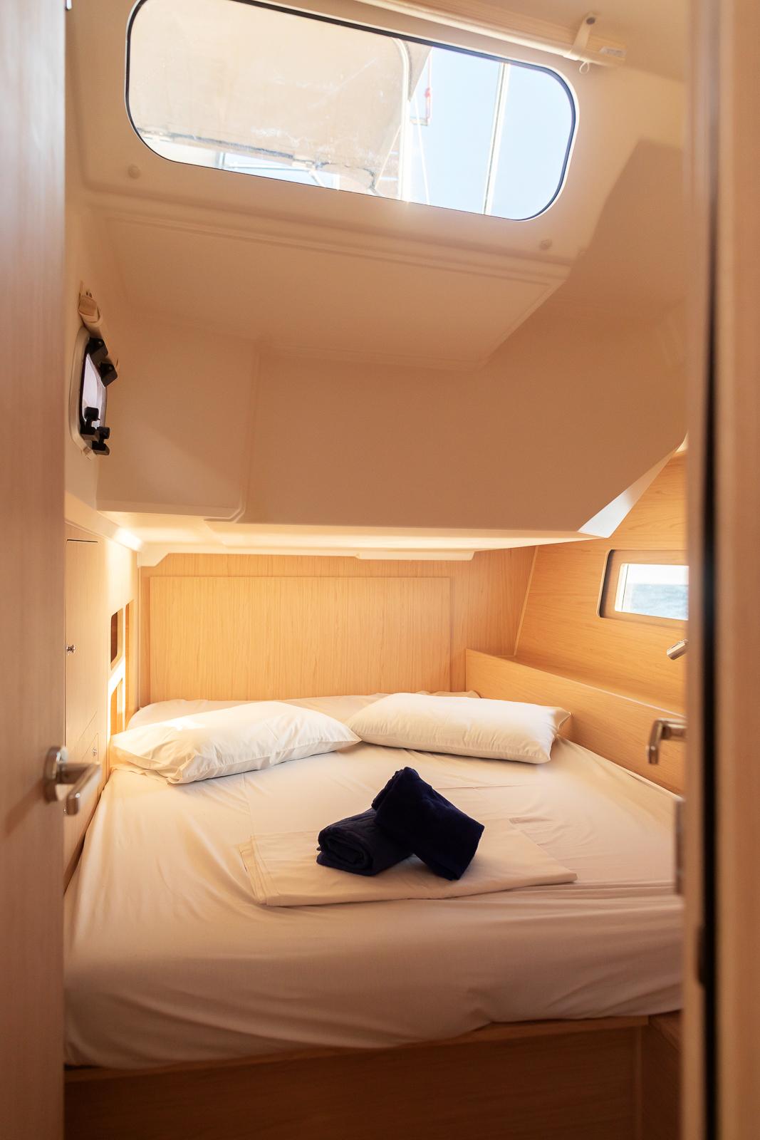 Oceanis 46.1, picture 10